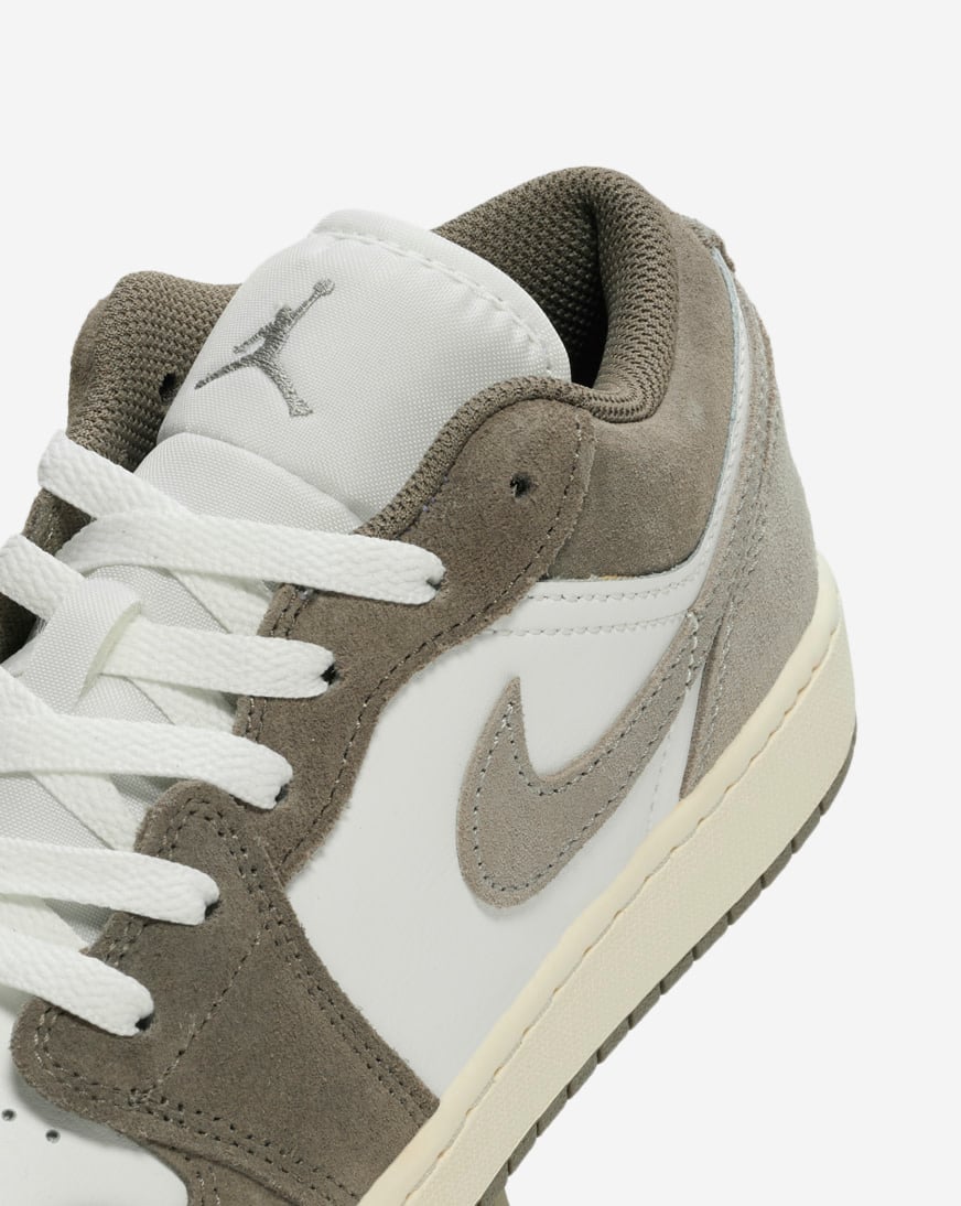 Big Kids' Air Jordan 1 Low