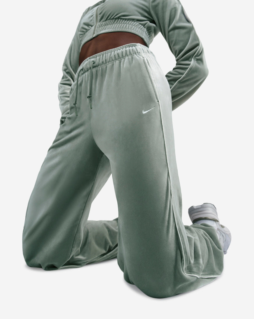 NSW Collection Velour Jogger
