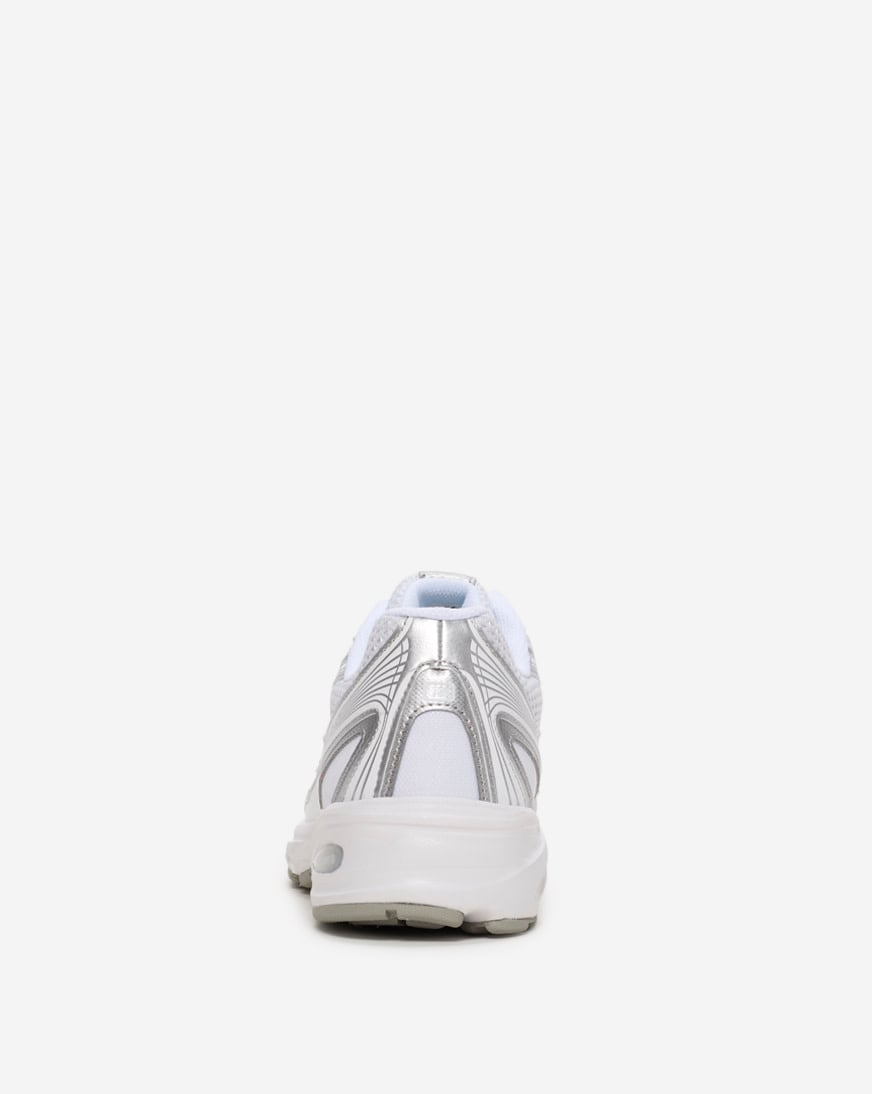 740