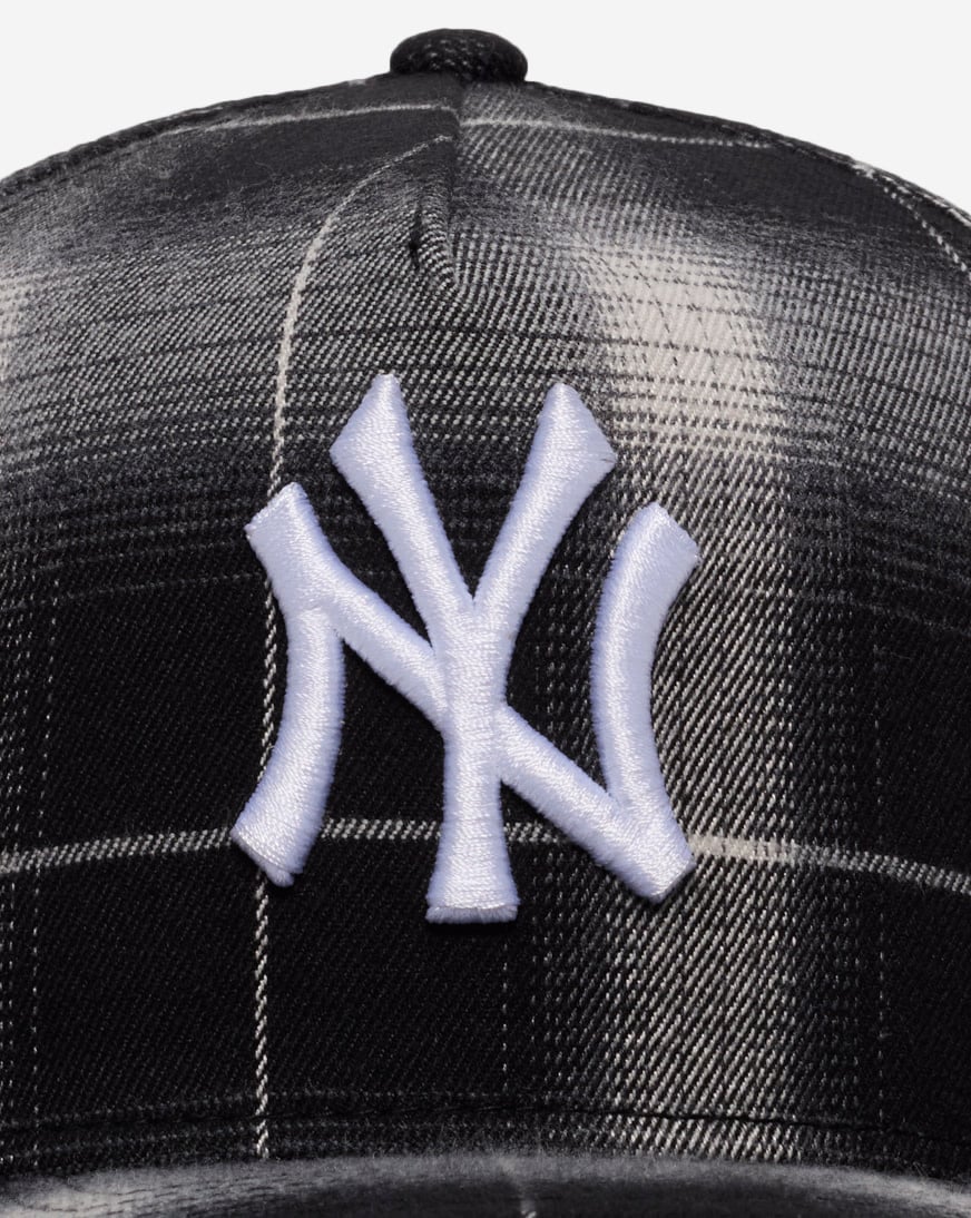 9Fifty New York Yankees A-Frame Plaid Snapback Hat