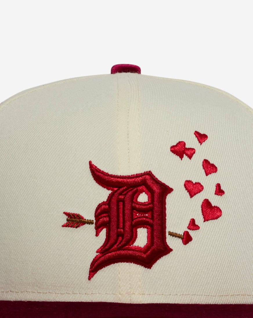 59Fifty Detroit Tigers V-Day Fitted Hat