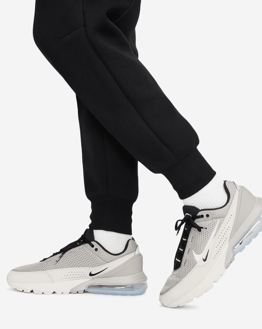 NSW Tech Fleece Joggers