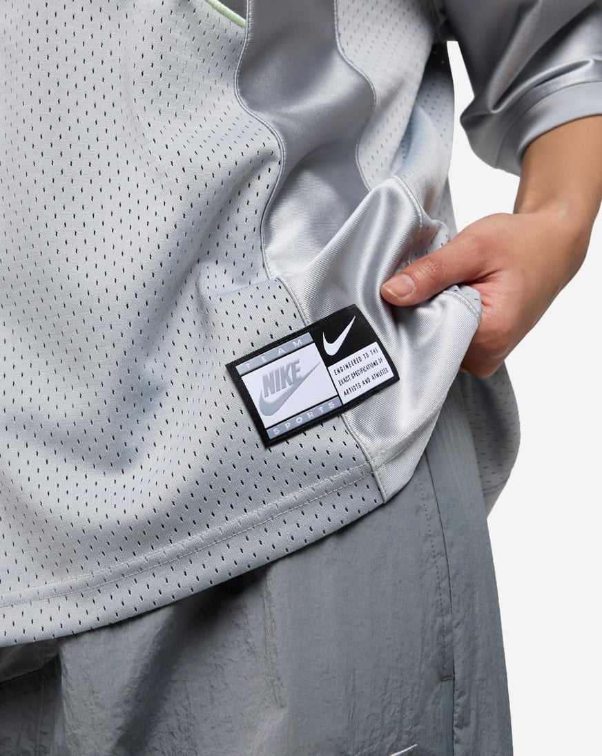 NSW Oversized Short-Sleeve Graphic Jersey
