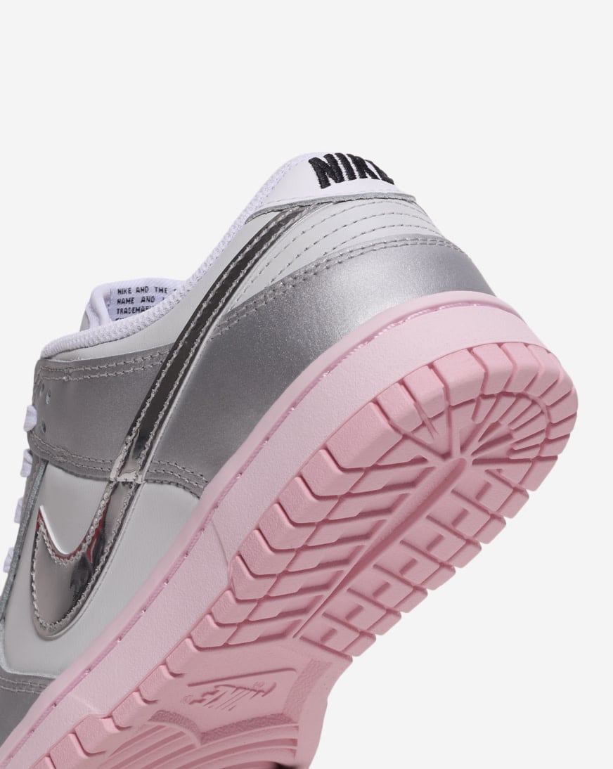 Dunk Low LX