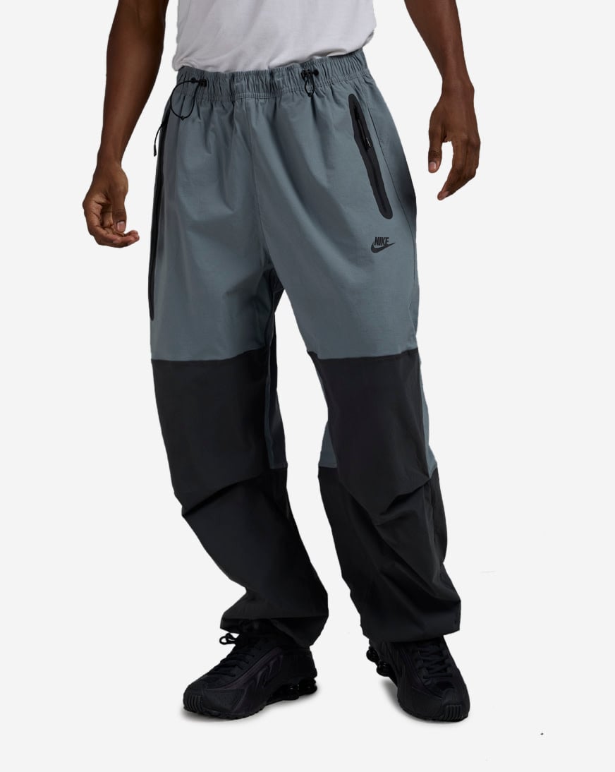 Tech Woven Oversized Pants