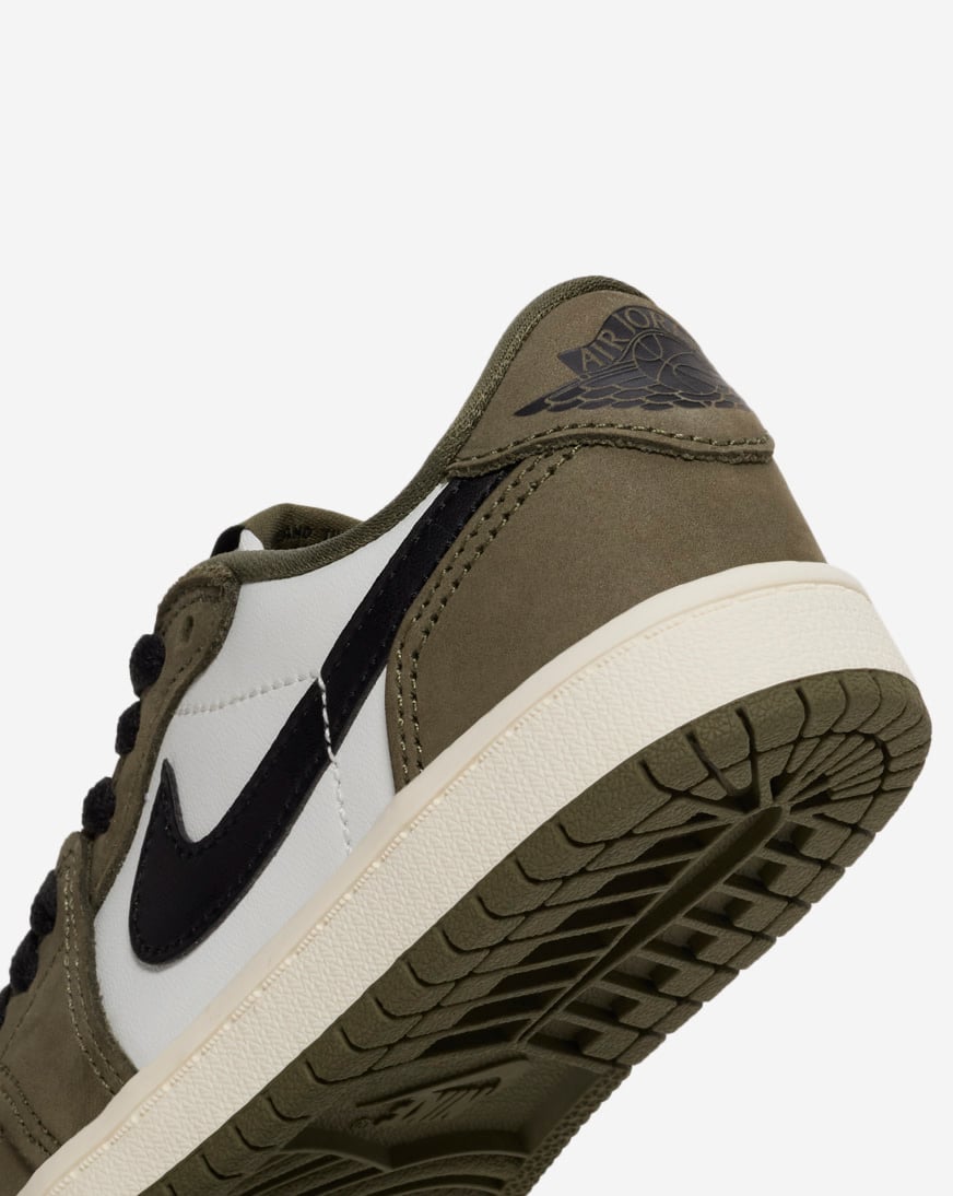 Little Kids' Air Jordan 1 Retro Low