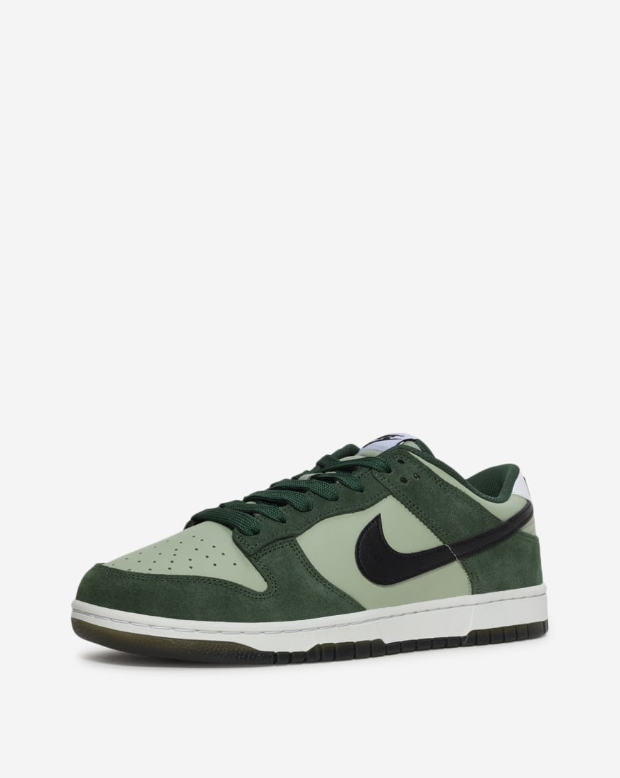 Dunk Low Retro SE