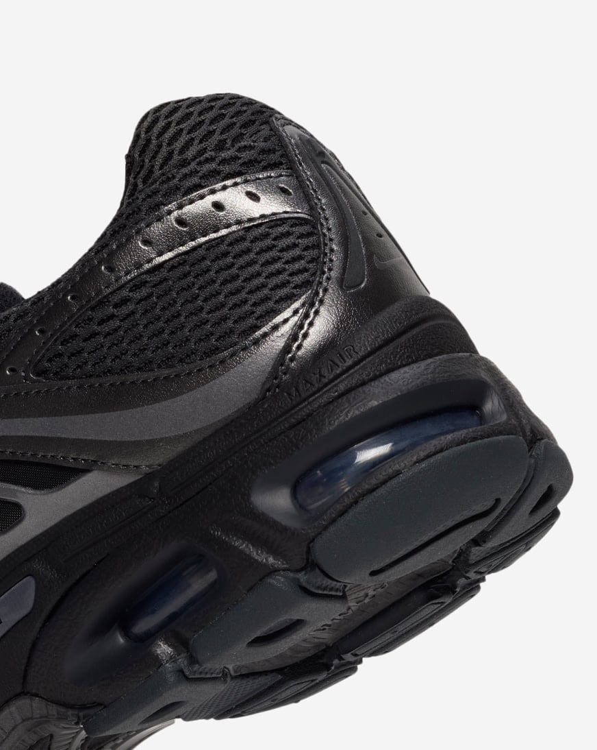 Air Max Moto 2K