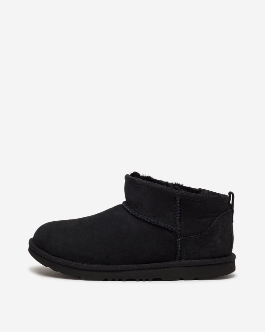 Grade School Classic Ultra Mini Boots